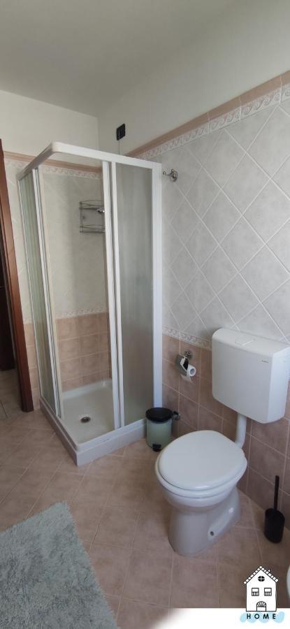 Appartamento In Centro Home มอนฟัลโกเน ภายนอก รูปภาพ