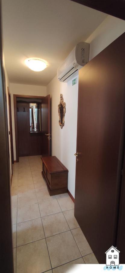 Appartamento In Centro Home มอนฟัลโกเน ภายนอก รูปภาพ